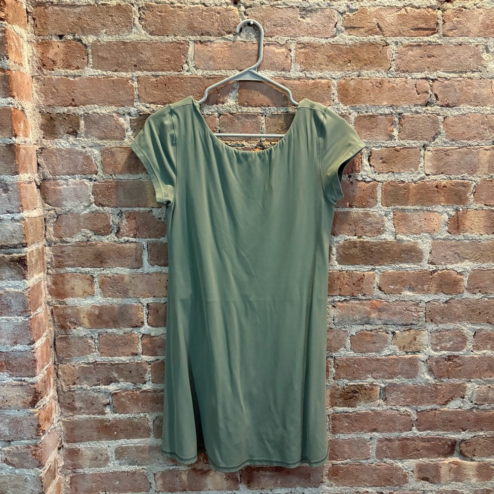 Aerie Casual Green Dress with Shorts - Picture 2 of 4